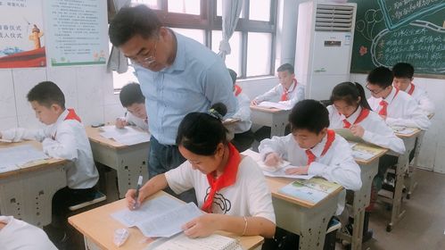 督導(dǎo)清風(fēng)入校來(lái)，指導(dǎo)發(fā)展?jié)櫉o(wú)聲——東臺(tái)創(chuàng)新小學(xué)迎雛陽(yáng)投資與創(chuàng)新教育集團(tuán)綜合督導(dǎo)記